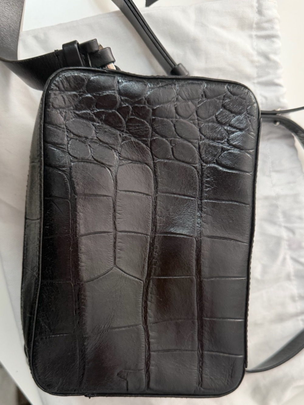 Reiss Black Croc-Textured Leather Crossbody Camera Bag - Picture 4 of 11